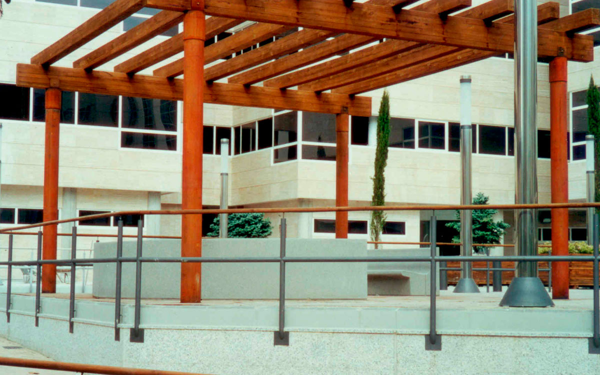 OFICINAS JULIAN CAMARILLO